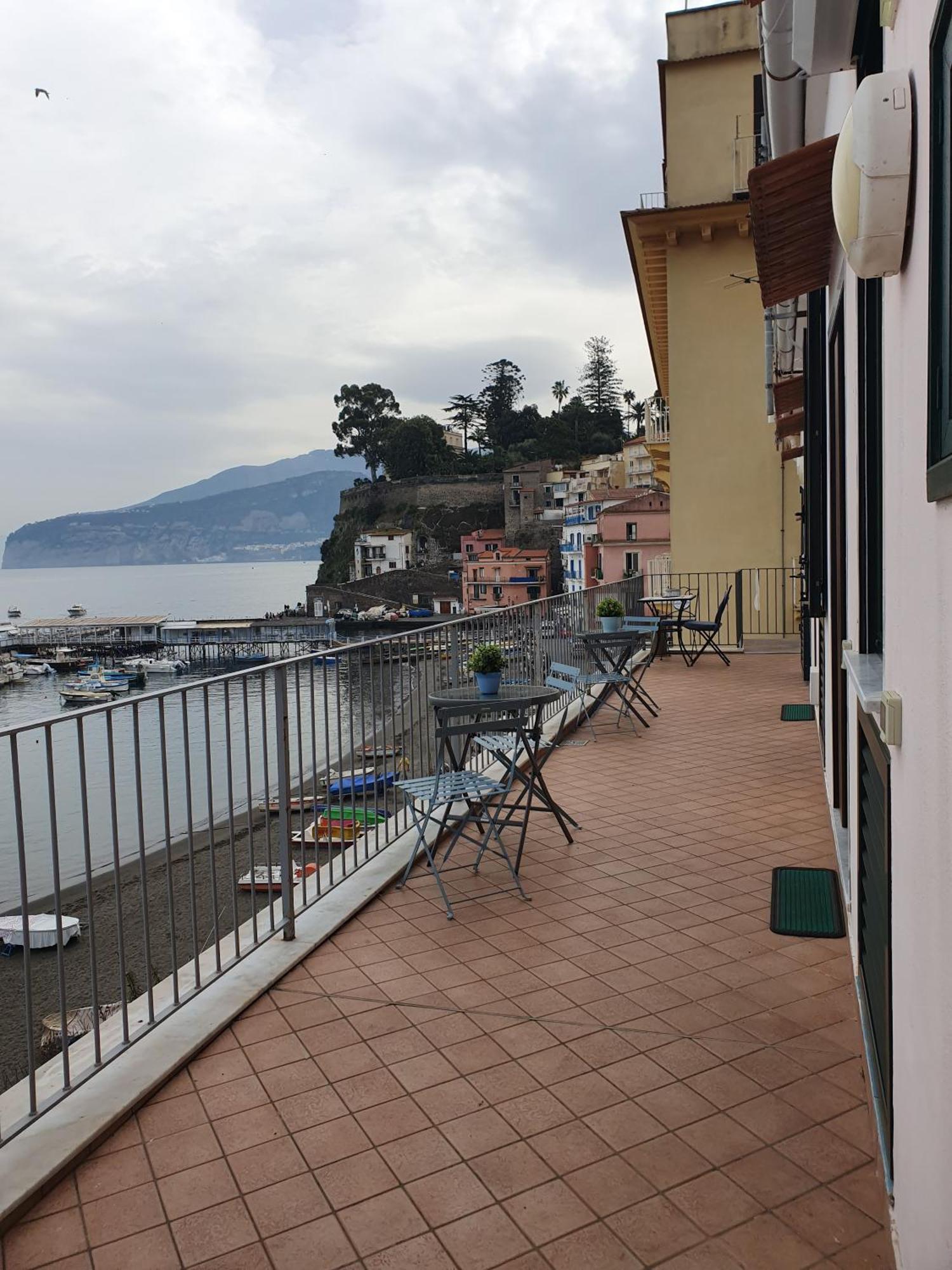 Ferienwohnung Sea View Casa Anna Sorrent Exterior foto